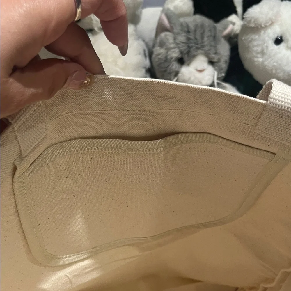 N/A stylish tote
